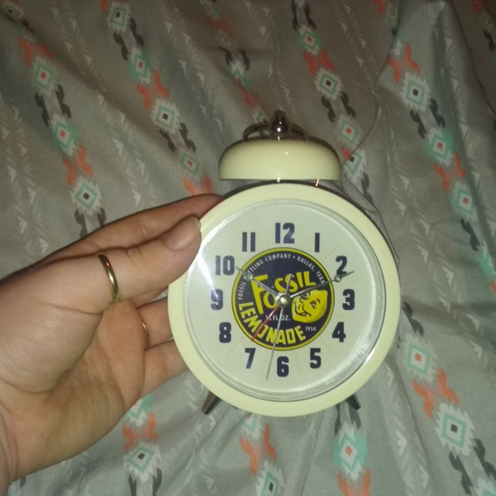 Fossil alarm clock